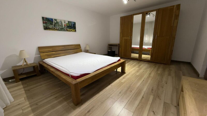 Militari, garsoniera moderna.