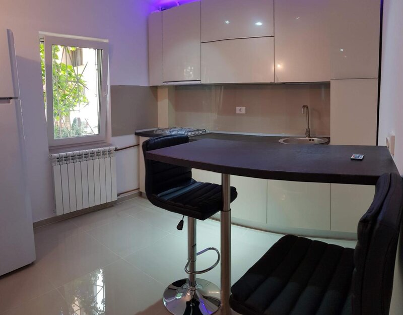 Militari, garsoniera moderna.